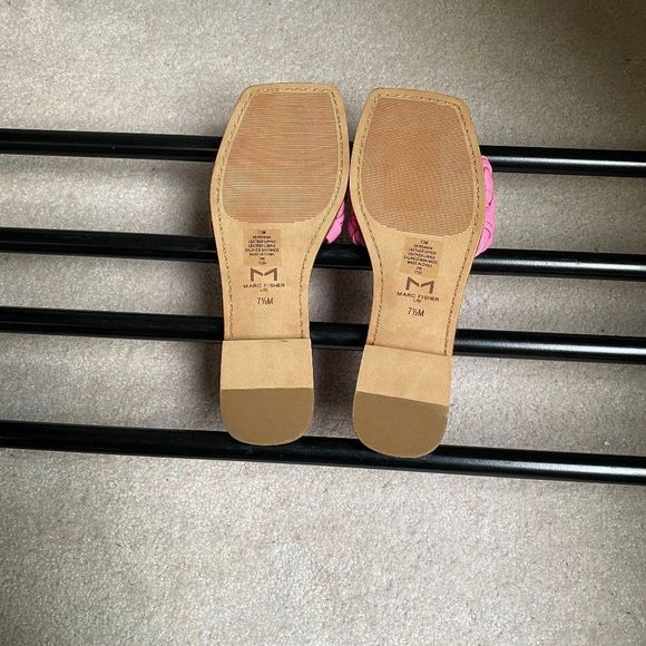 MARC FISHER Women Reanna Leather Slide Sandals - NEW NWOB - Picture 9 of 9